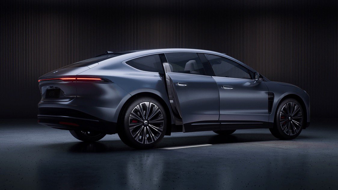 linconbravos's tweet photo. A sleek and futuristic electric vehicle! The design looks aerodynamic with a modern touch, perfect for eco-conscious drivers. https://t.co/LTUZJYNL76
