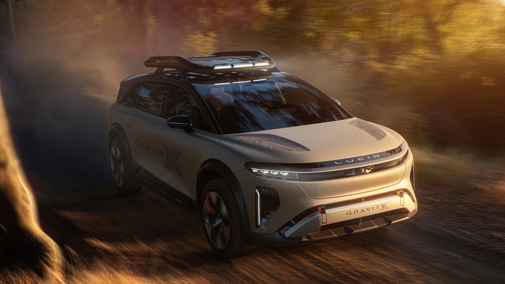 In the 6yrs Tesla fans hv been saying bankrupt "soon", Lucid
1.Built 4 massive factories in 2 continents
2.Developed the absolute best EV tech
3.Added 6k employees
4.Put 2 new cars into production 
5.Air became best selling car in segment
6.Aston Martin &amp; Uber partnered with them