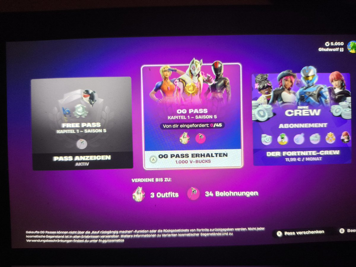 GhoulWolf_'s tweet photo. Last day to be able to buy the og s5 battle pass because they changed it from 3. oct. to 2 october (tomorrow) to start the next season🎃👻
So i had to buy it immediatly before the time runs out

Btw. my first first battlepass ever was the season 5 one in chapter 1😄 #Fortnite https://t.co/Hp3bvueKrY