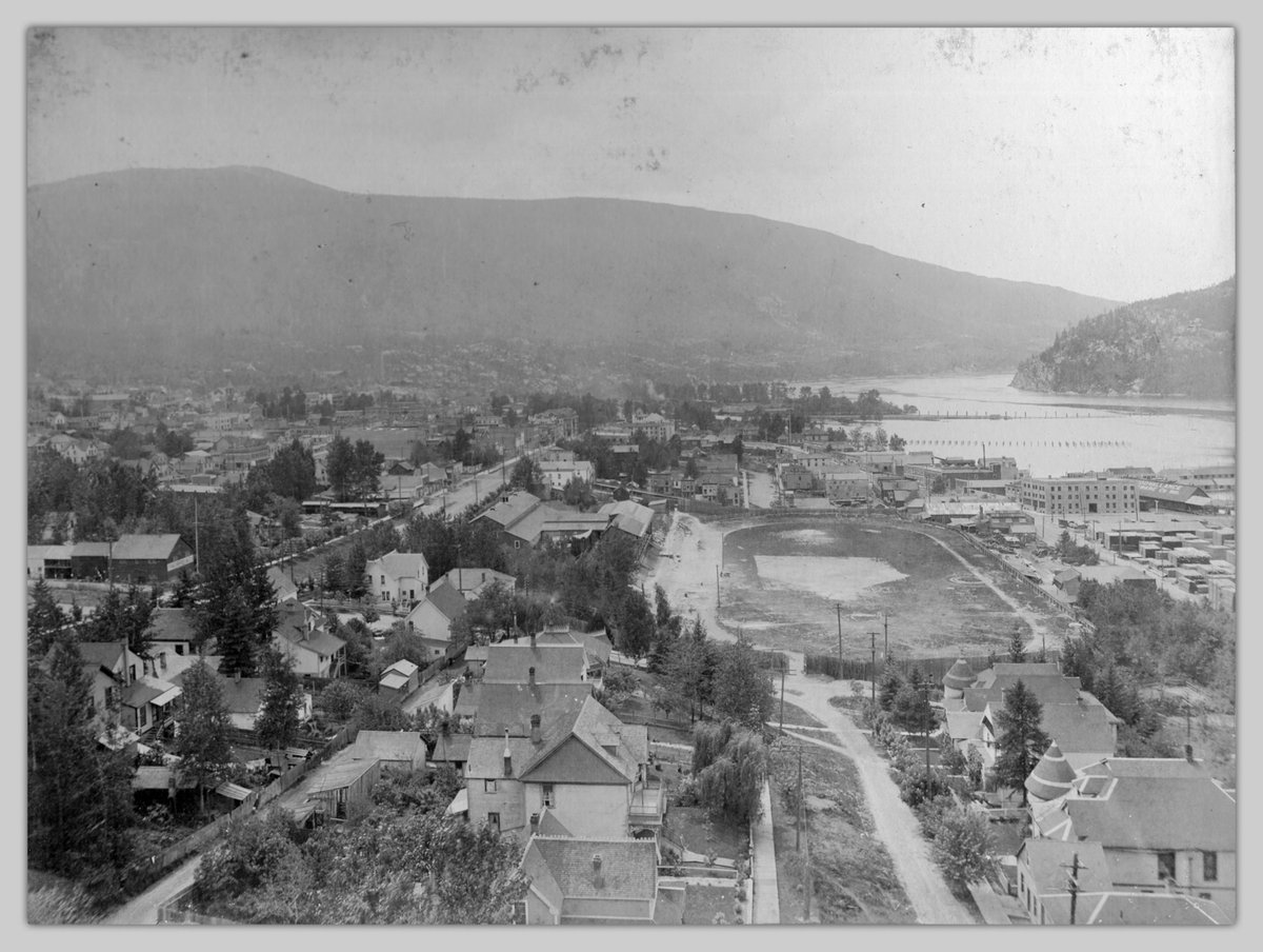 #nelson is known for its heritage buildings and was well established as a mining camp by 1890.
 
Photo: Early 20th-century photograph of Nelson from the Chung Collection.
 
DOI: dx.doi.org/10.14288/1.021…