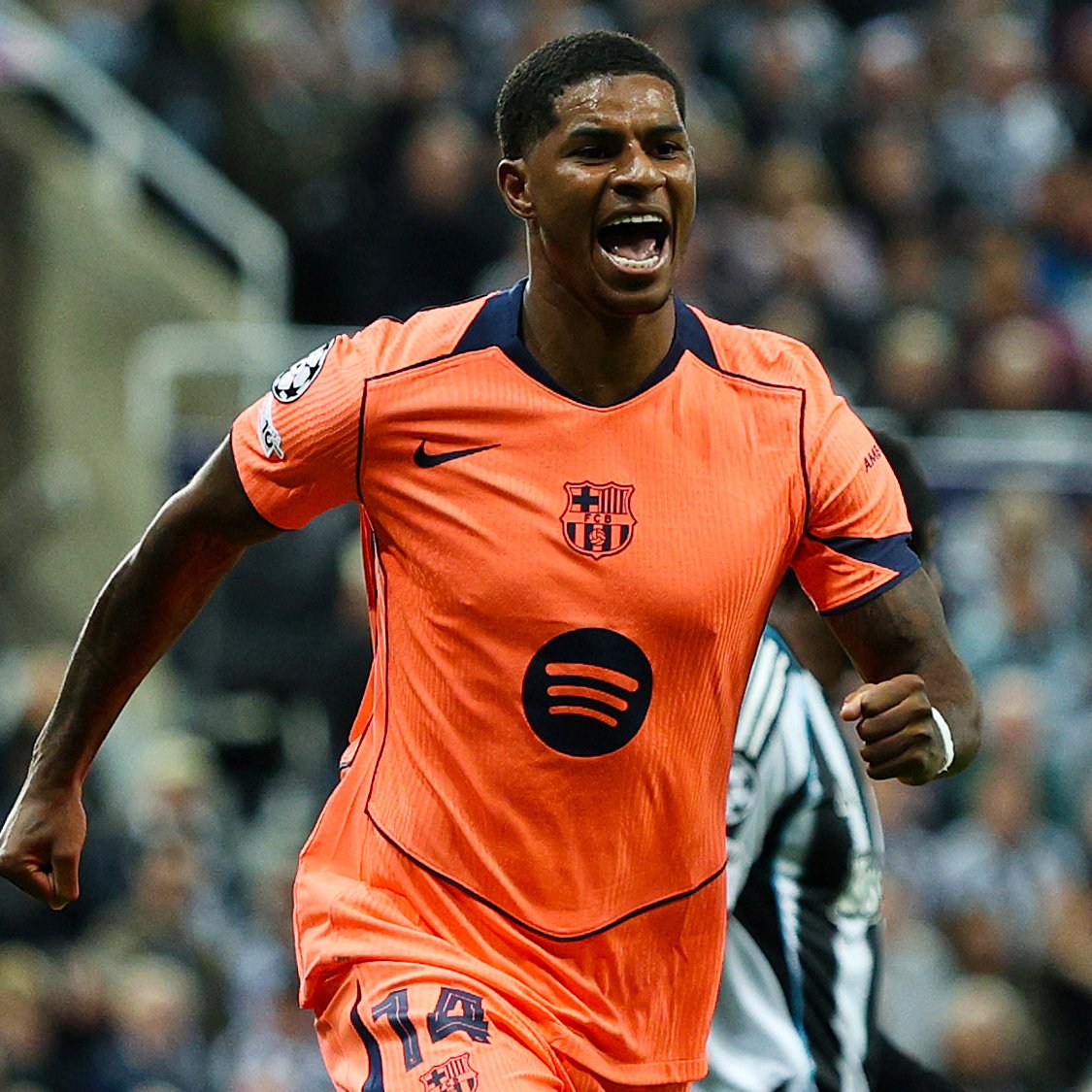 goalsside's tweet photo. Marcus Rashford MBE is cooking in Spain 🔥

🅰️ vs PSG
🅰️ vs Real Sociedad
🅰️ vs Oviedo
⚽⚽ brace vs Newcastle (UCL)
🅰️ vs Valencia https://t.co/h1Vwu5NNxH