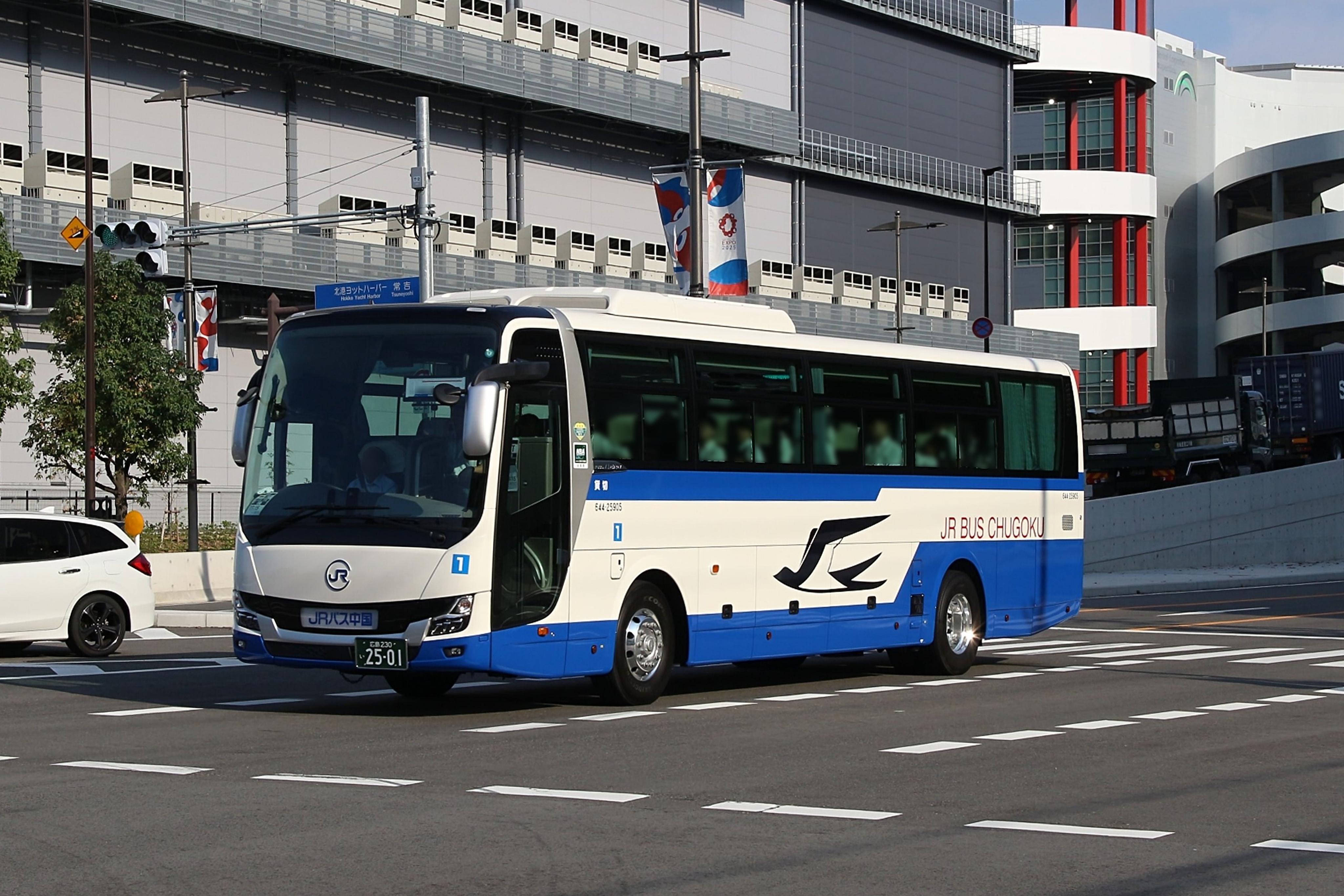 JRバス 東北　三菱ふそう　新エアロエース JR東海バス 三菱ふそう エアロエース 744-19952号車 超特急 新