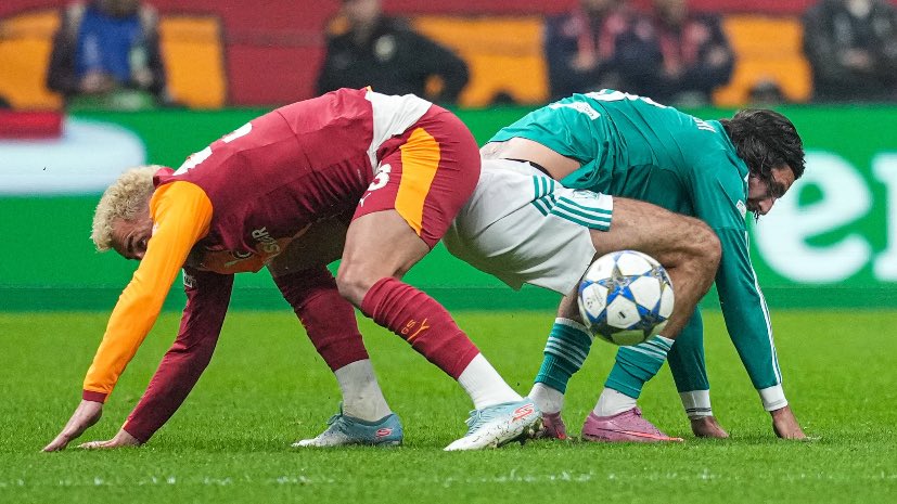 Bu nasıl fotoğraf aq 😂