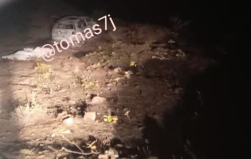 CorresponsalsMX's tweet photo. #JUSTICIA POR SU PROPIA MANO
#linchan, matan y queman a 5 personas que extorsionaban bajo el sistema "gota a gota"en la comunidad de Santa María  #Texcatitlán en #Oaxaca.
Los habitantes ya ansados de  cobros violentos, se percataron de sus acciones cuando salian de una tienda y los corretearon para lincharlos, entre ellos había una mujer.
@salomonj #estados #violencia 
fotos:RRSS