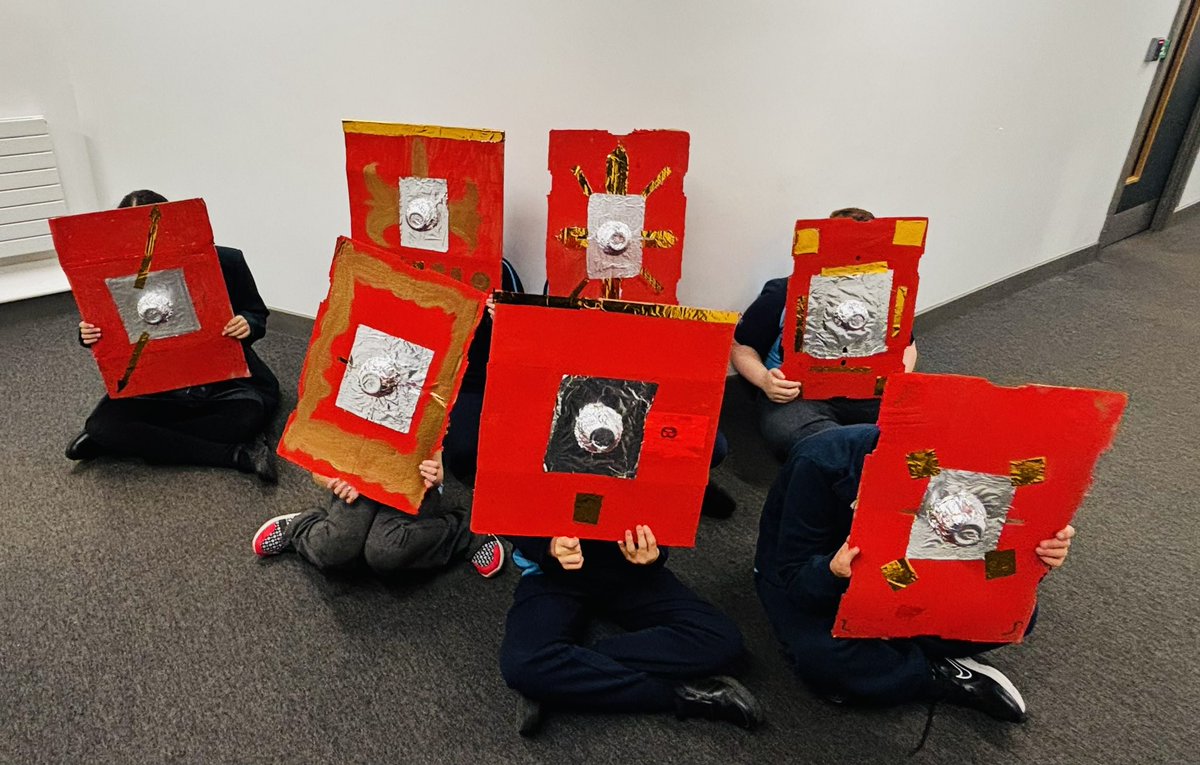 As part of Dosbarth Derwen’s ‘History of Monmouth’ topic, students have been exploring Romans living in Monmouth, and why they came to Britain. Look at their amazing Roman shields 🏴󠁧󠁢󠁷󠁬󠁳󠁿🛡️🏛️
