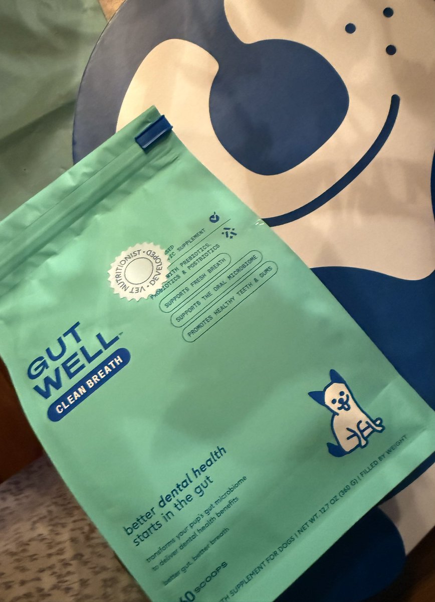 TTLYTEALA's tweet photo. My dog is obsessed and now has the best breath! Thanks #Gutwell https://t.co/XqzeccqCqy