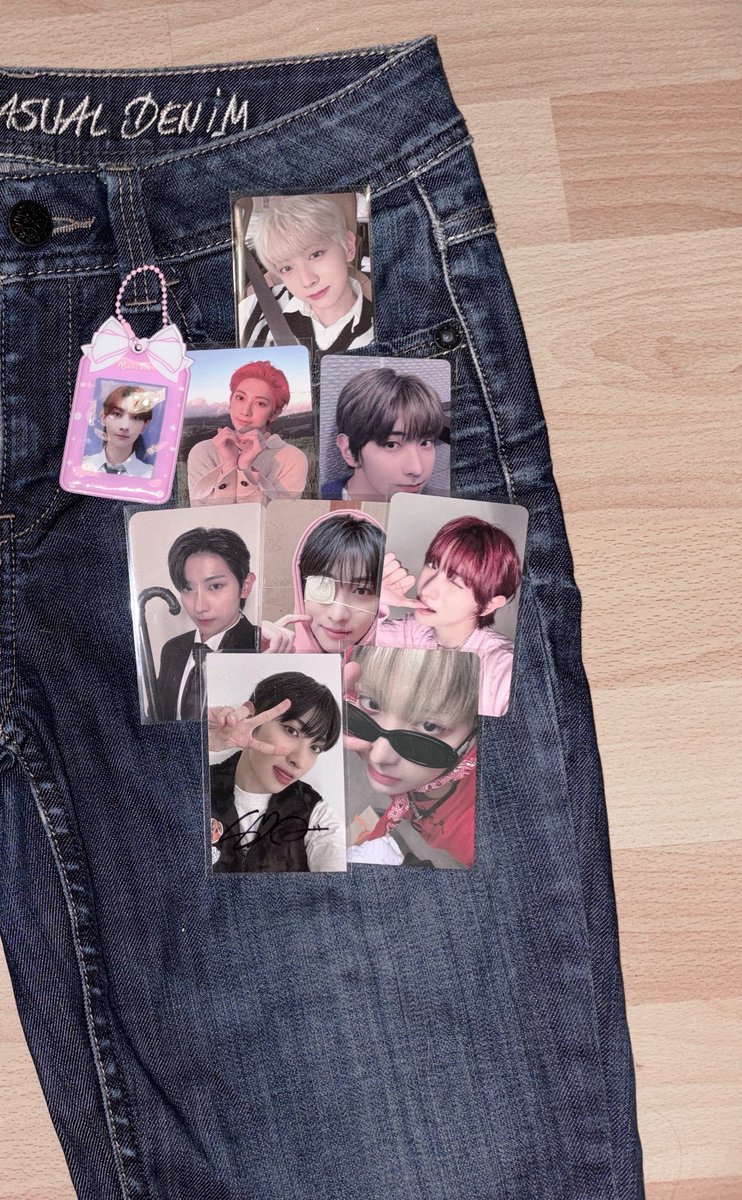 left pocket                                      right pocket 🎀