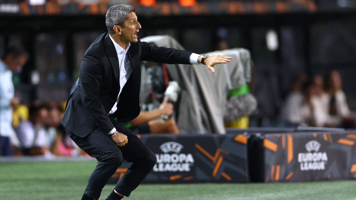 Lucescu: «Lo fácil es decir que el <a href="/RCCelta/">Celta</a> está en crisis, pero hay que ver cómo juegan», lavoz.gal/nim6e1

El entrenador del PAOK tiene claro que los vigueses quieren el balón y que será importante no dárselo.