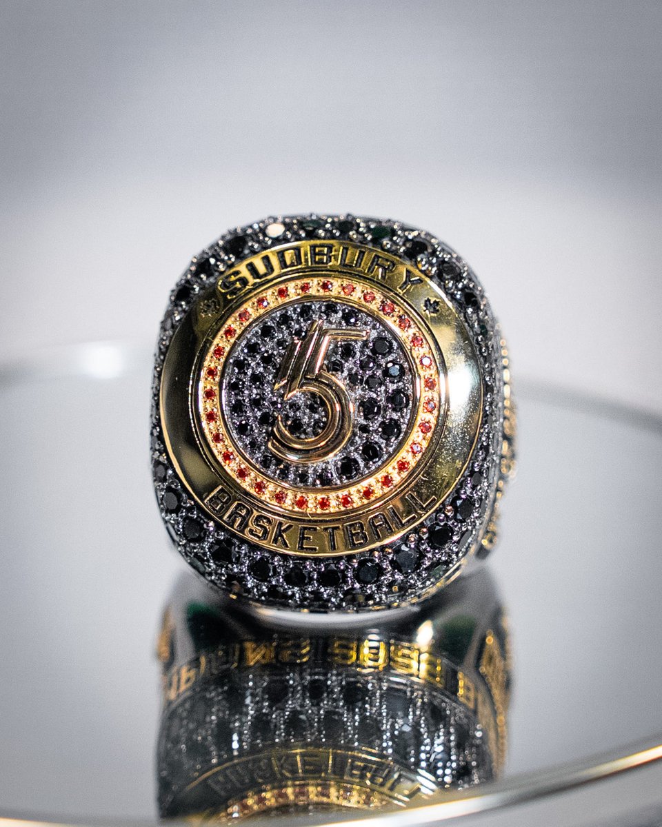 TheSudburyFive's tweet photo. Ring Reveal 💍

First look at our championship rings 😮‍💨

@BaronRings 

#DefendTheThrone https://t.co/GXw0DV89AP