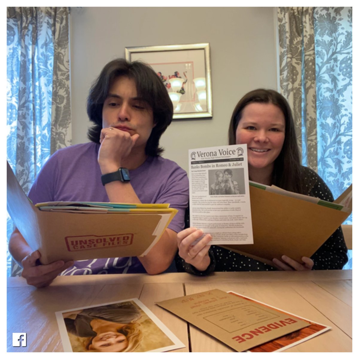 unsolvedcf's tweet image. 🕵️‍♀️ Solo or group—detectives always bring their A-game. Loving these fan photos! 📸 #UnsolvedCaseFiles