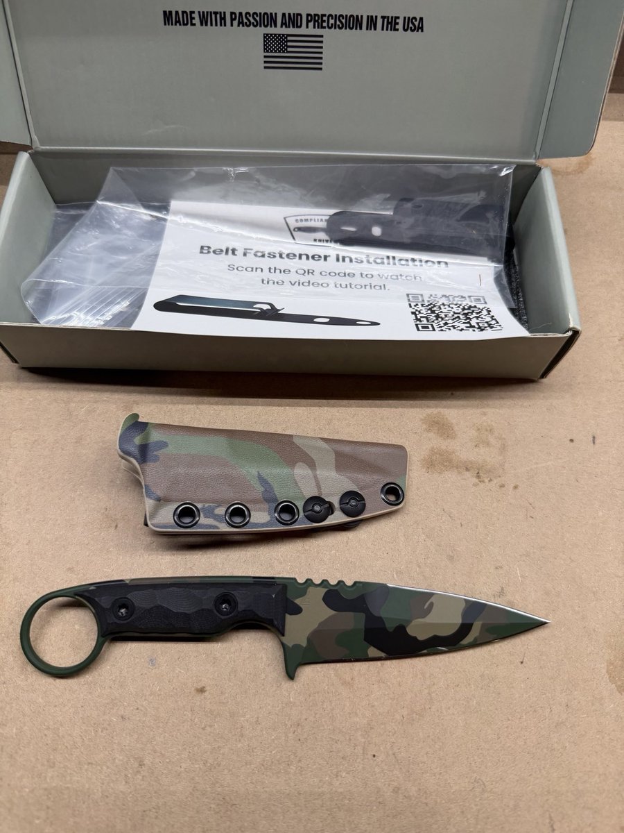 wayofftheres's tweet image. Not mine, but I bet I get more emails about @CompEdgeKnives than compliance edge does…..

The troops are arming. Make sure you do too.