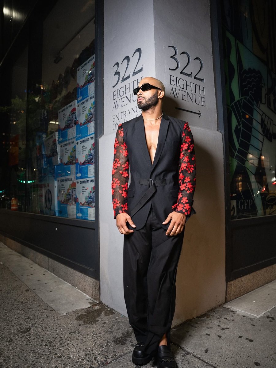 CARAMELO ON JHUDSHOW 

#CarameloDC
#CarlosCruz 
<a href="/JHudShow/">The Jennifer Hudson Show</a> 
<a href="/IAMJHUD/">Jennifer Hudson</a>
