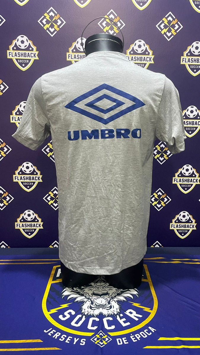 FlashbackSoccer's tweet photo. https://t.co/uqBTrPGmsn