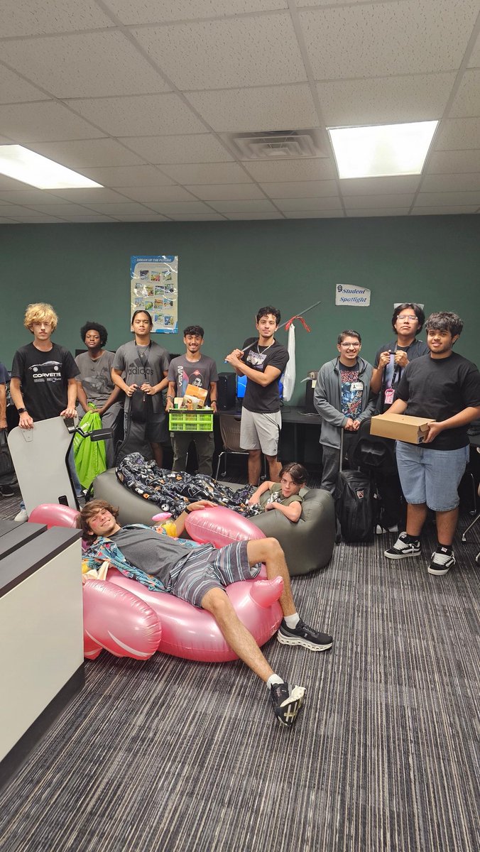 Zachary Lopez tweet media