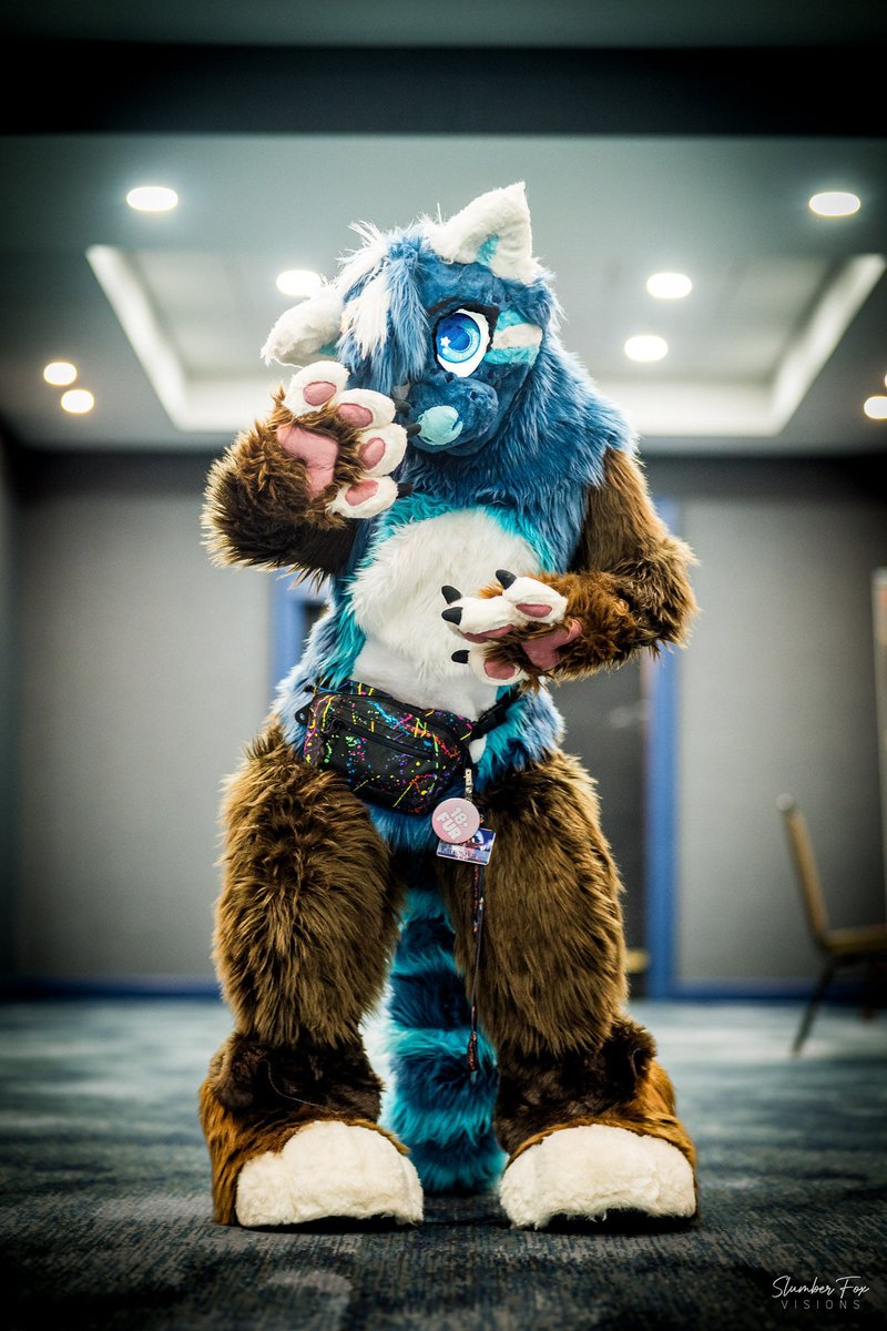 🎥✨ Exciting news! My #TTFC2025 con video will be premiering this Friday at 3PM CST! 💜
Get ready for the energy, the suits, and all the unforgettable moments from the con — I can’t wait to share it with you all! 🦊📸

Feat: <a href="/kaiyosaku/">kaiyosaku</a>