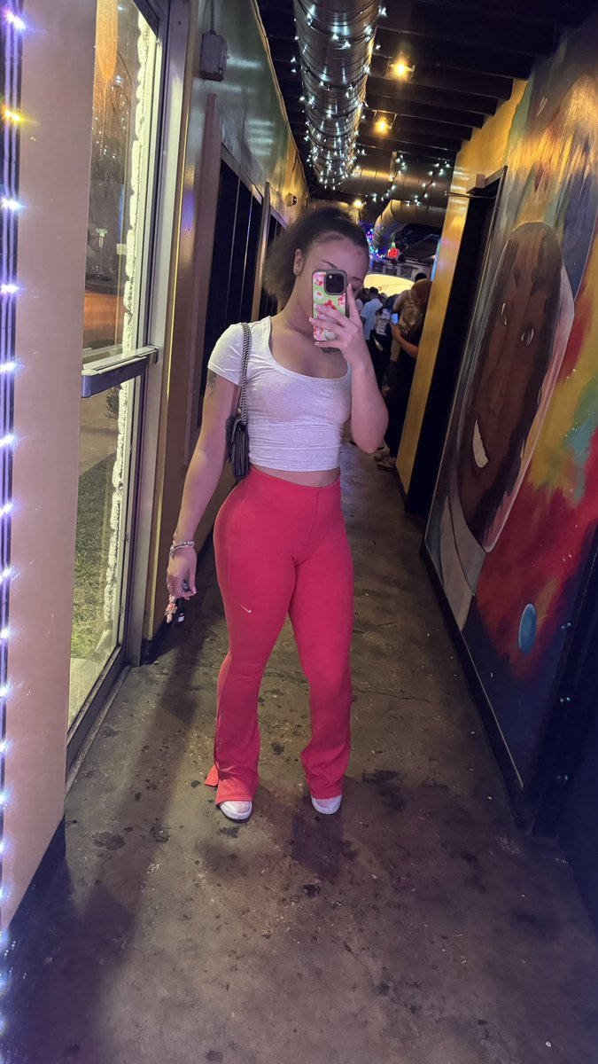 Summatimefinee_'s tweet photo. Quick update. https://t.co/KcQ867NLue