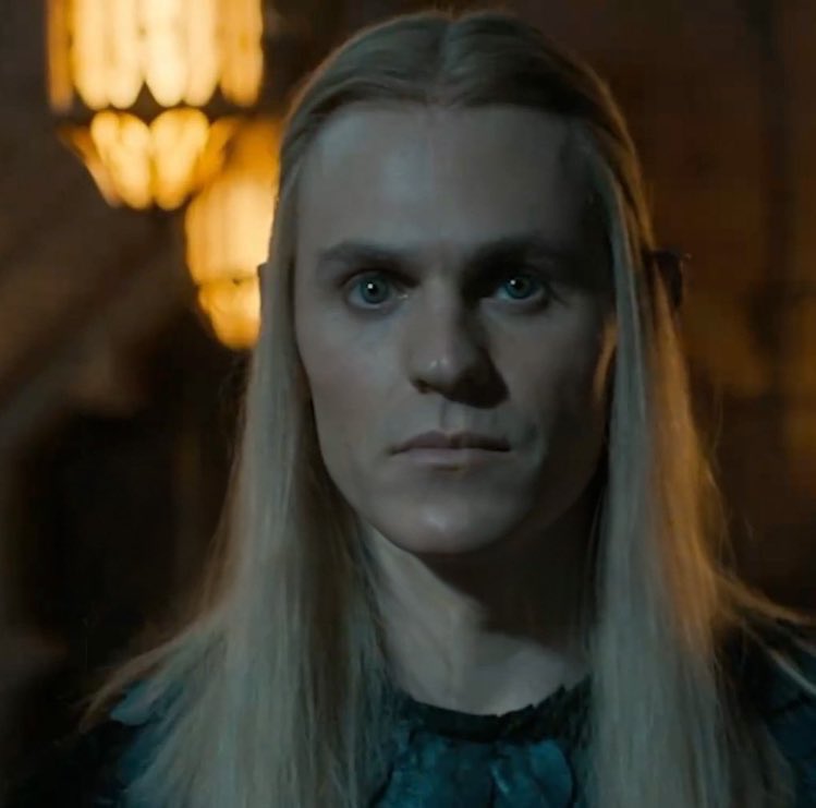 🚨.أخبار الموسم الثالث.🚨

"إشاعات جديدة تخص الموسم الثالث من مسلسل سيد الخواتم:خواتم السُلطه في برنامج: The Second Age لدى<a href="/FellowshipFans/">Fellowship of Fans 🐎</a> هنا بالاسفل 👇