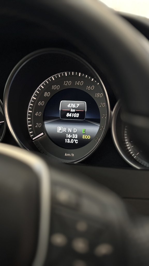 TadeRuiz1's tweet photo. Y lo más lindo, único dueño, todos service oficiales y 84.000kms 🤤 https://t.co/Ch0MD5hsem