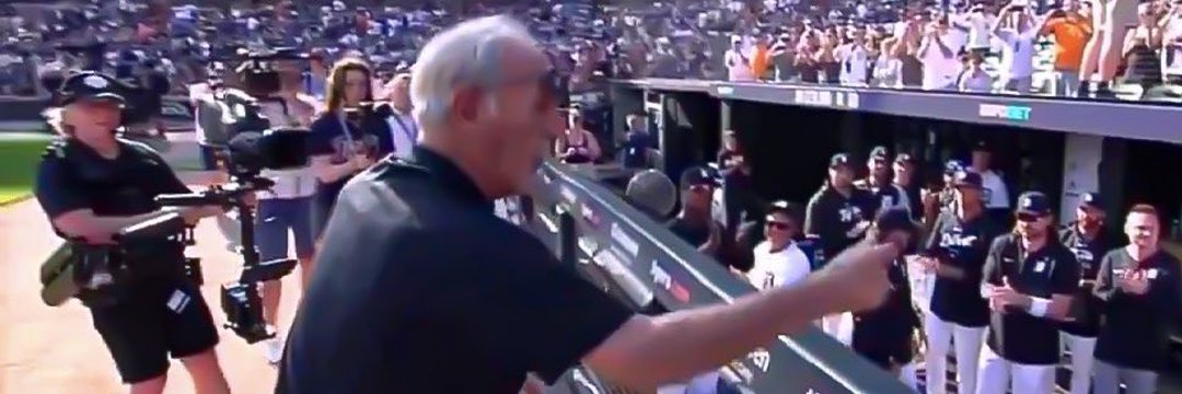 _ajg_29's tweet image. STOP LEAVING RUNNERS ON BASE! #wildcardgame