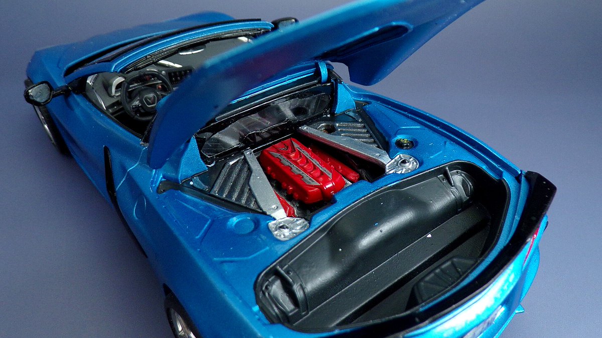 Start your engines, Corvette fans! 🏁

Take a look at timray421's build of this modern beast.

#hobbylinc #Revell #revellusa #2022Corvette #stingray #z51coupe #plasticmodel #plasticmodelkit