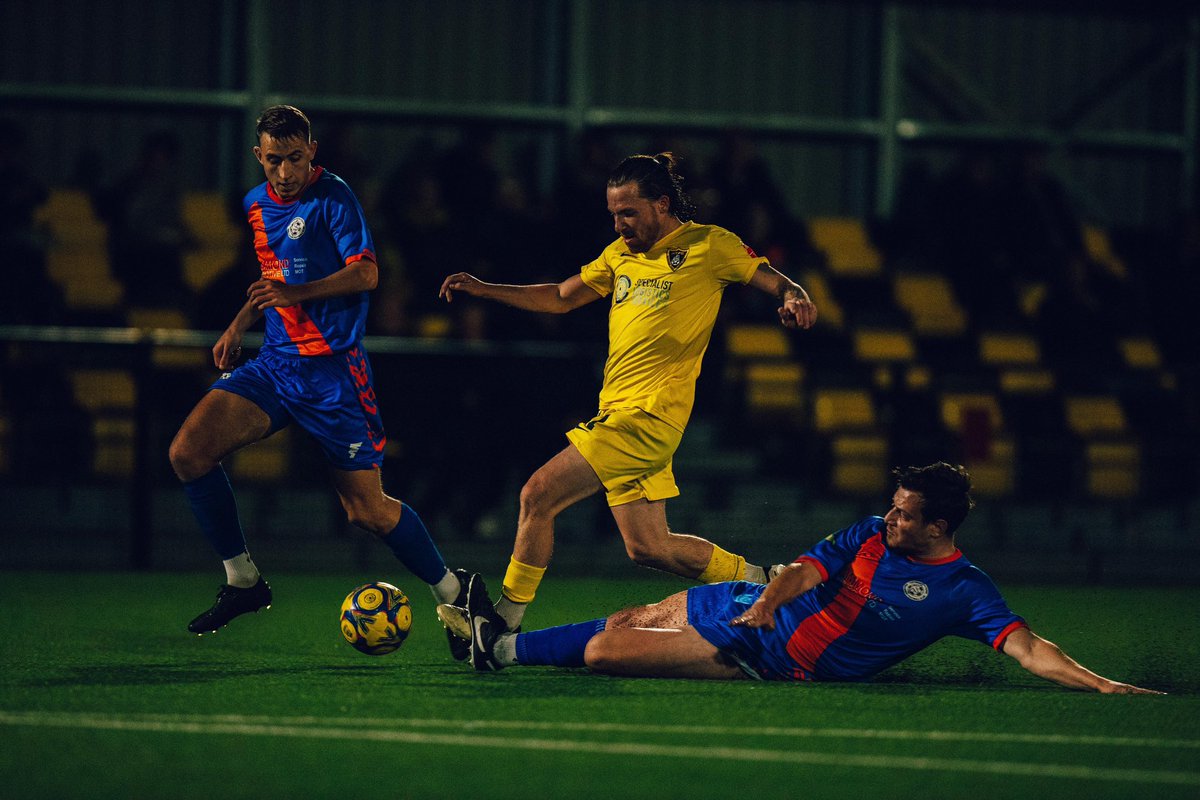 Harborough Town FC 🐝 tweet media
