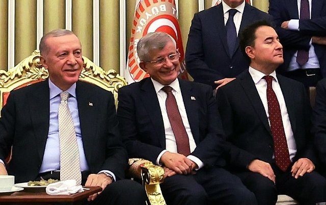 Babacan kuskun ak partili teriminin vucud bulmus hali aw