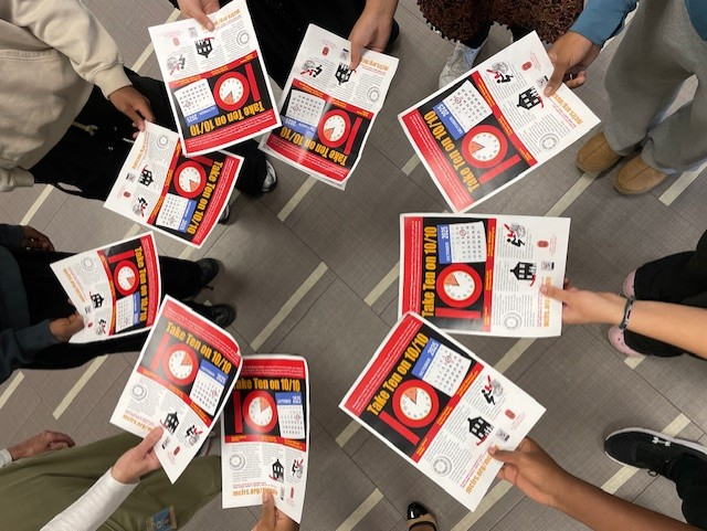 All in! Thanks to the White Oak Teen Advisory Group for the invite to tonight's meeting.

Oscar w/ <a href="/mcfrs/">MontgomeryCo(MD)Fire</a> CRR Team on hand to talk safety, leadership, and how they can make a difference as safety ambassadors. They’re ready to educate their communities for #Take10on1010 — are you?