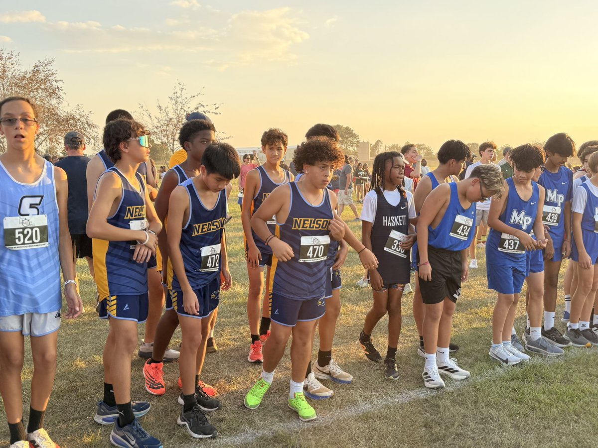 MrsMWilliams5's tweet image. And that concludes our JH Cross Country season! Great season to all the kiddos! Thank you to all the coaches for your time and dedication! #WeAreHaskett #District #Year2 #TheBestOfTheBest @HJH_Athletics @HaskettJH