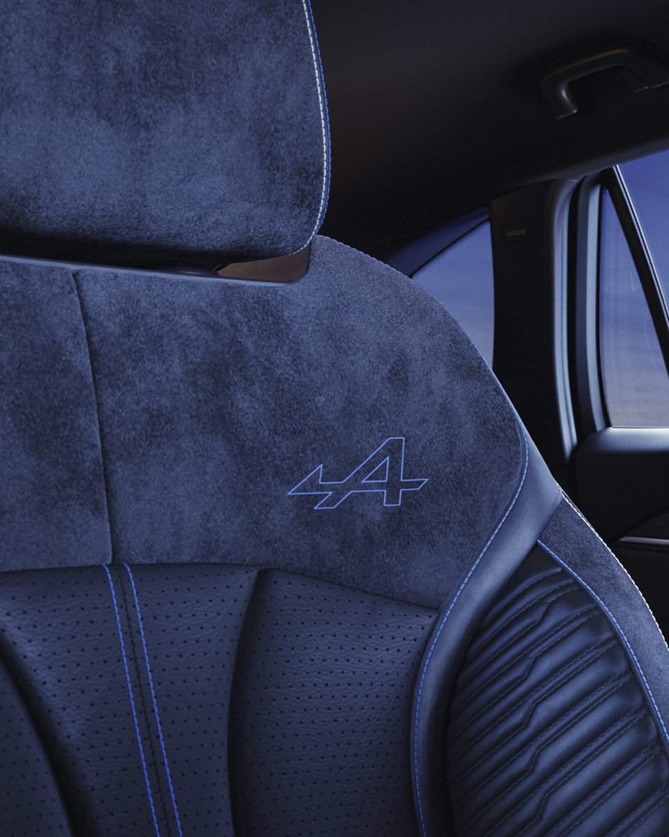 RenaultArg's tweet photo. sumergite en una nueva experiencia a bordo del nuevo #Renault #Koleos #fullhybrid #ETech auto-recargable.
diseño innovador con pantalla panorámica openR, ambient lightning, asientos ergonómicos y un amplio espacio interior, para que vivas un viaje exclusivo y premium.
conocé más en https://t.co/VapkDoQbUv