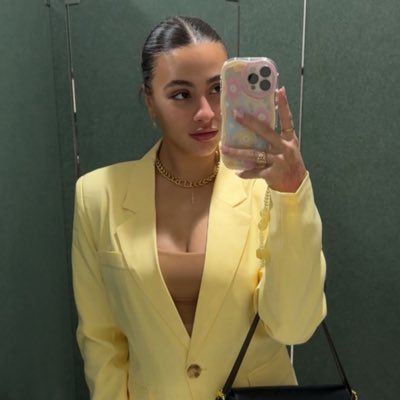 Heatherxprofile's tweet photo. #NewProfilePic https://t.co/PQu8DDrmS0