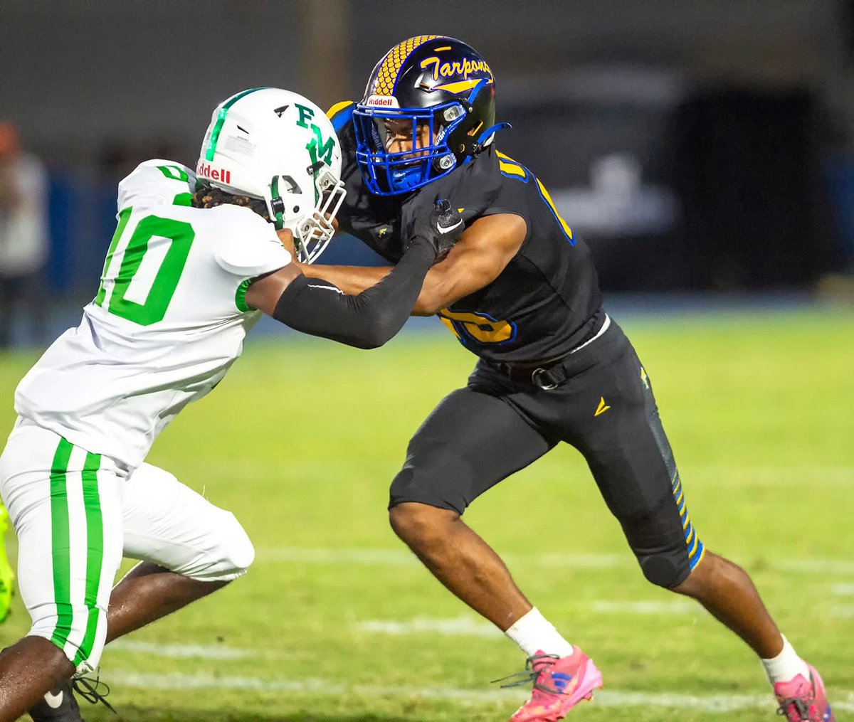 Midseason Highlights 
Tackles-31
Pbu-4
Int-1
Tfl-2
<a href="/CoryMentzer/">Cory Mentzer</a> <a href="/CHSTarponFB/">Charlotte Tarpon Football</a> <a href="/PMOWriter/">Patrick Obley 🦥</a> <a href="/Andy_Villamarzo/">Andy Villamarzo</a> <a href="/LawrenceBl83397/">New Blustein Recruiting</a> <a href="/FLPrepVarsity/">FL Prep Varsity</a> <a href="/PrepRedzoneFL/">Prep Redzone Florida</a> <a href="/H2_Recruiting/">Hasani (H2) | Football Recruiting</a> 
hudl.com/v/2Ss7Lz