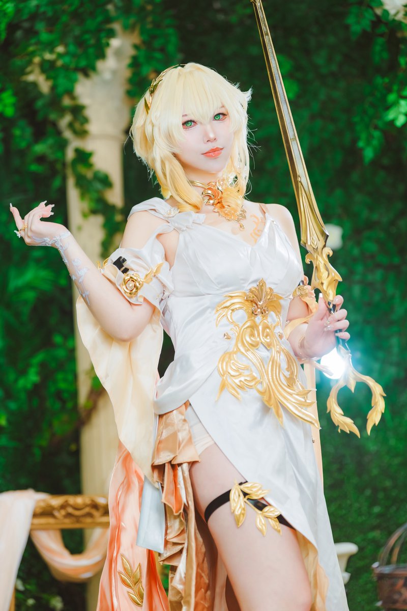 [COS]

붕괴:스타레일 - 아글라이아🪡

#Aglaea #アグライア 
#HonkaiStarRail #崩壊スターレイル