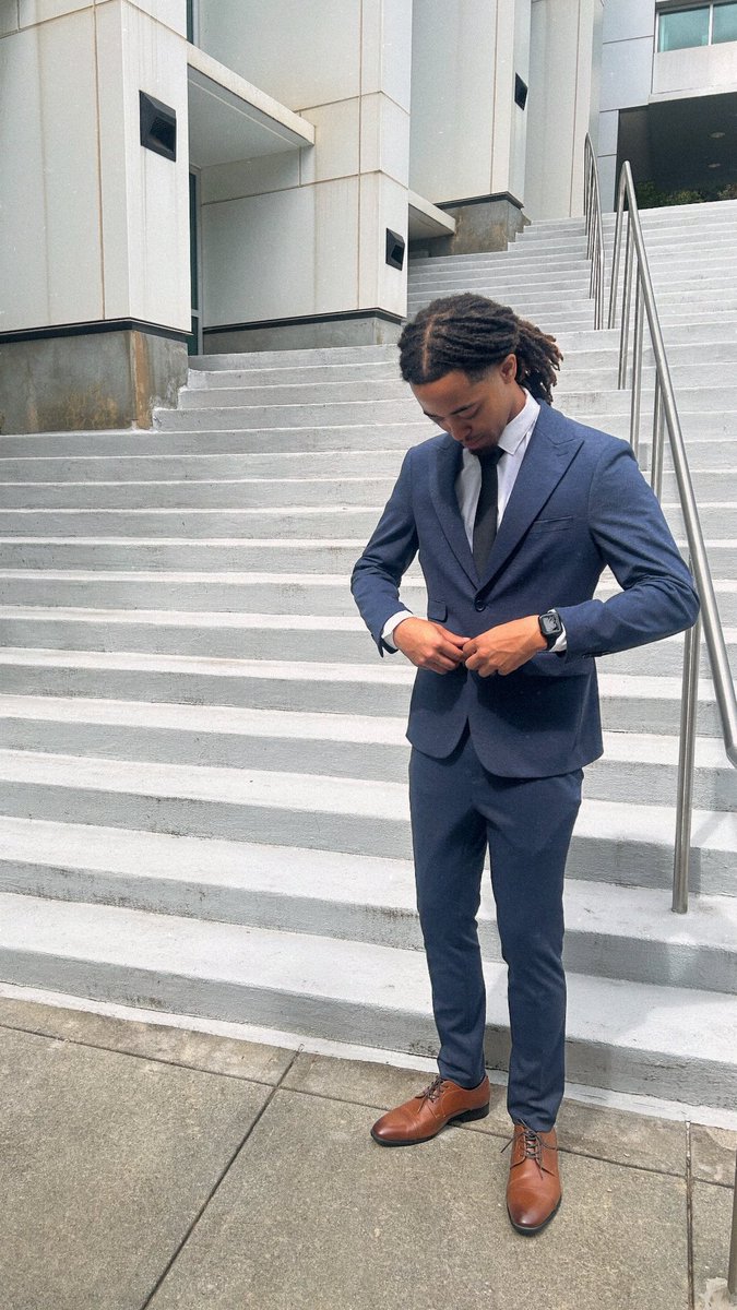 AirwreckTweets's tweet image. 