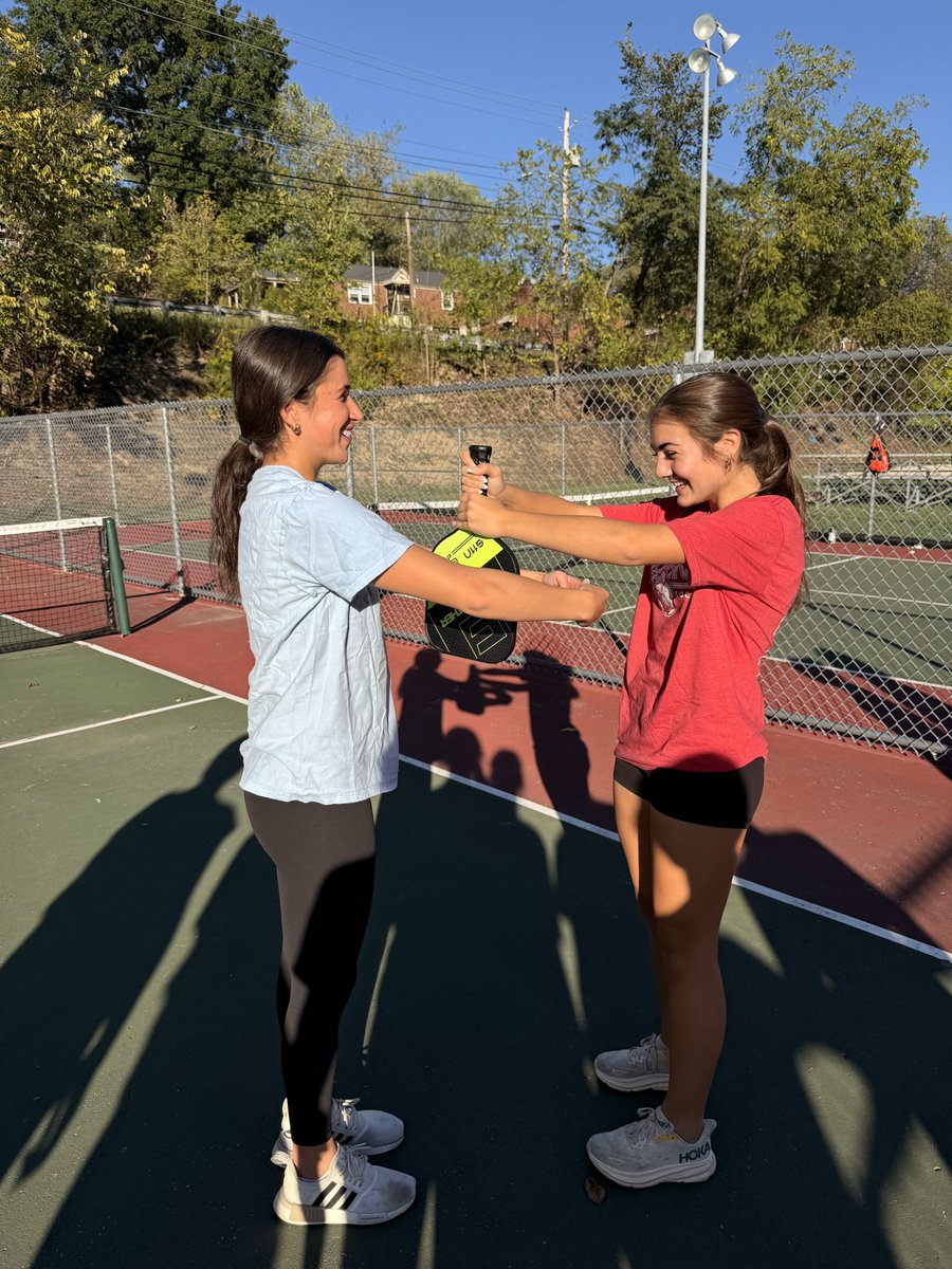 PT_Girls_Hoops's tweet photo. Took a break from our fall workouts for an off day Lady Indians Pickleball tournament🏓 Congrats to our winners Alina and Jordyn🥇 https://t.co/rtbGT7r8vF