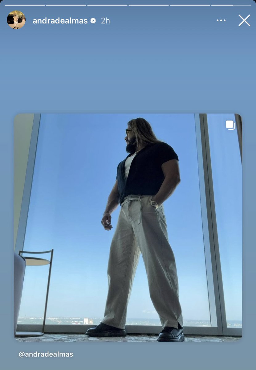 Andrade spent all day on socials trying to convince everyone that he’s in Mexico

WHAT A WORKER LMFAOOO #AEW #AEWDynamite