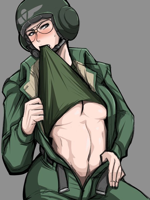 昨日メガネの日って事で、メガネキャラ絵探したのだけど、これだけだったよ…