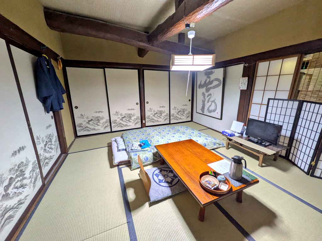 furo_meshi_wai's tweet photo. お世話になったお宿は群馬県安中市の秘湯「霧積温泉 金湯館」さんでした

色々な温泉を巡っていますが、好きな湯のいいところすべてを合わせたような奇跡みたいな泉質で好きな温泉ベスト5に入る大好きな秘湯です

この命がある限り霧積にはだけは、また必ず来ます😙

次は年末年始
うん、予約とれた😙 https://t.co/k0kKILhiEz