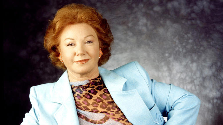 OrsiniAntoine0152 on X: "Guerre d'héritage chez Nadine de Rothschild : la  mort de son fils à 57 ans a tout chamboulé https://t.co/XZ3DqBRMRL  https://t.co/G9edcGrvgt" / X