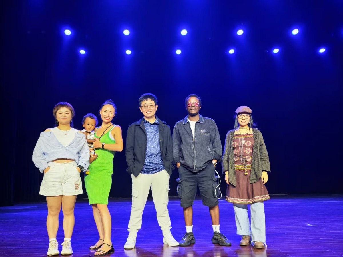 Joe Wong tweet media