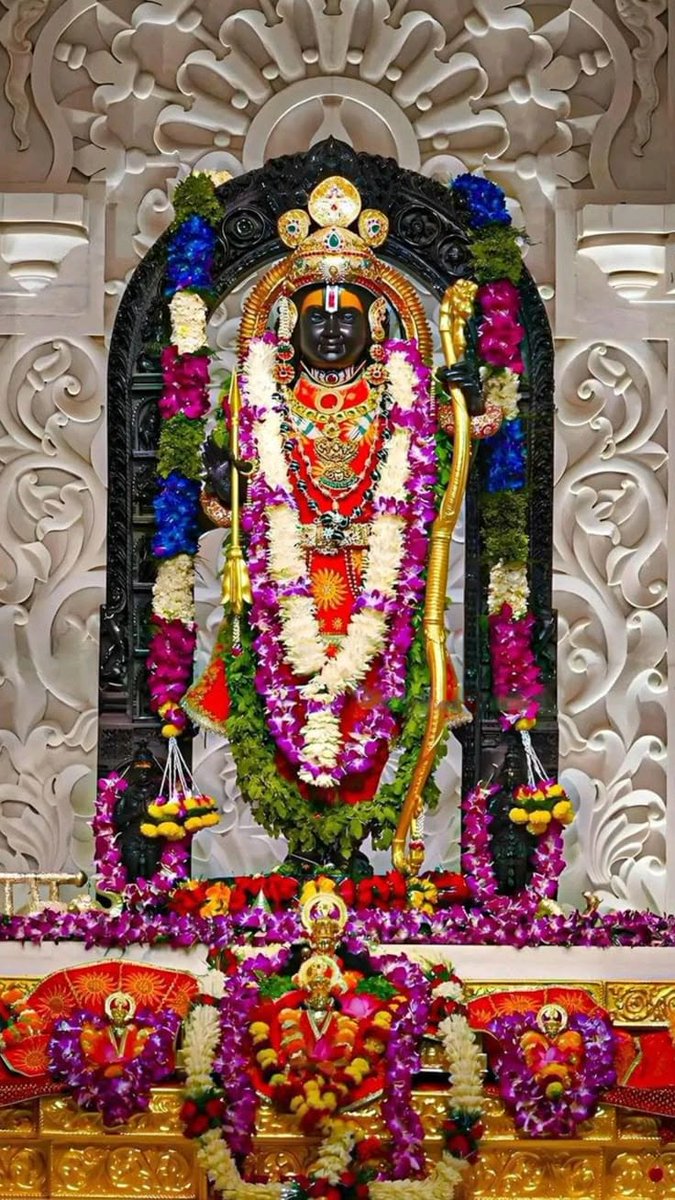 एक ही नारा एक ही नाम जय श्री राम जय श्री राम....

अधर्म पर धर्म की, असत्य पर सत्य की, अंधकार पर प्रकाश की विजय के प्रतीक महापर्व विजयादशमी (दशहरा) की आप सभी को सपरिवार हार्दिक बधाई एवं शुभकामनाएं!

बोलो जय जय श्री राम 🙏🚩

#विजयादशमी #दशहरा #HappyDussehra