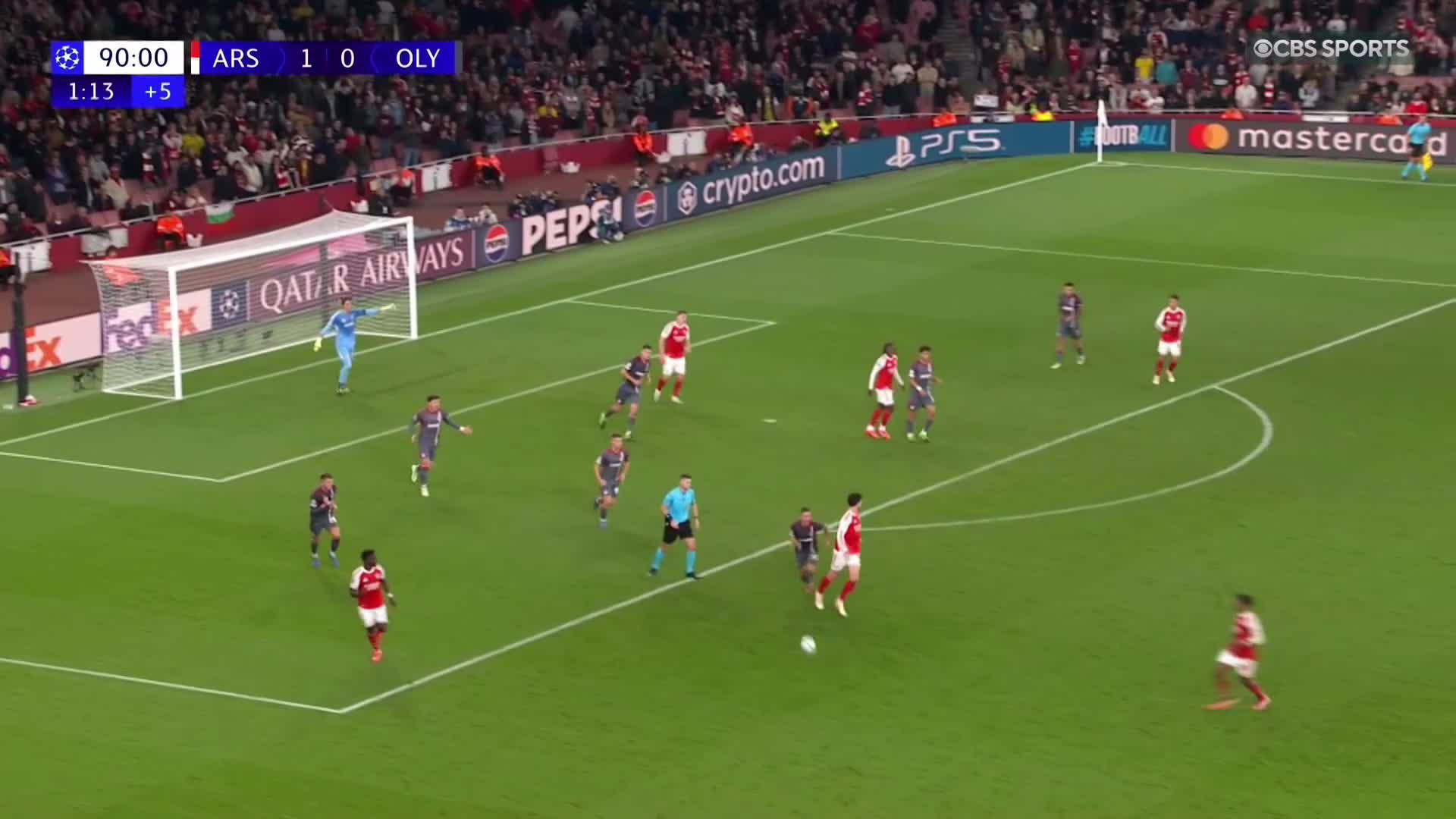 Bukayo Saka seals all three points for Arsenal ✨