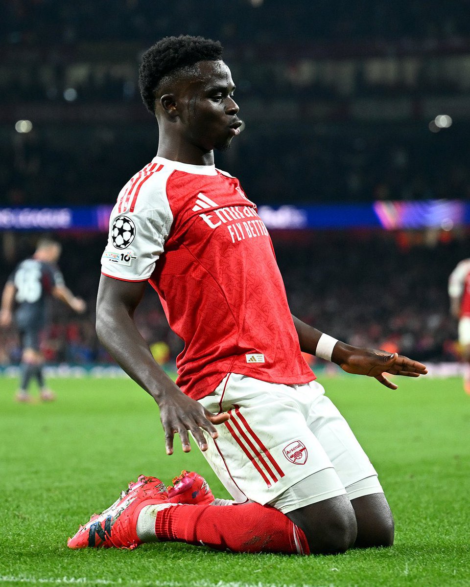 VjWale's tweet image. FT: Arsenal 2–0 Olympiakos

The Gunners record six straight wins in the Champions League group stage for the first time in 20 years.