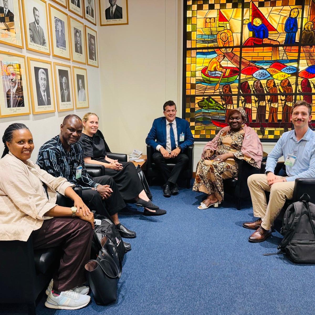 FIL_IDF's tweet photo. 🌍 Day 2 at #FAOGlobalLivestockEvent
🧭 FIL-IDF joins global partners to spotlight dairy’s role in resilience & sustainability.
💬 Gilles Froment: “You can’t go green if you’re in the red.”
📈 Innovation, trade & science-based solutions lead the way.
#IDFDairyVoice #PDDS https://t.co/YWBv0gNc27