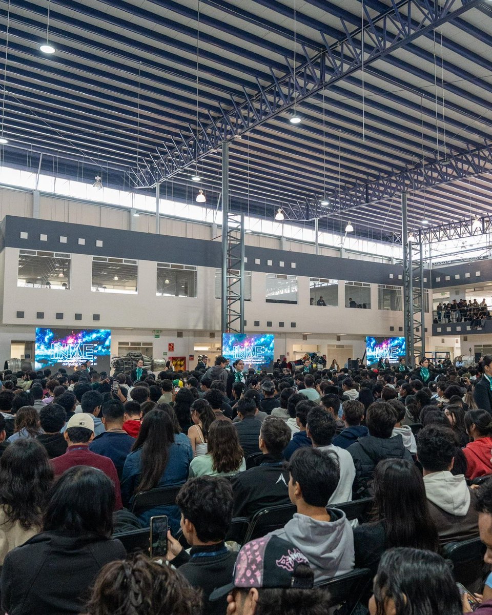 ¡Consolidamos a #ElMarqués como un espacio estratégico para el sector aeroespacial! ✈️🤝🏻

Acompañé al secretario de Desarrollo Sustentable del Estado de #Querétaro, <a href="/mdelprete/">Marco Del Prete</a>, y al rector de la <a href="/UNAQmx/">UNAQ</a>, Enrique Gerardo Sosa Gutiérrez...

1/3