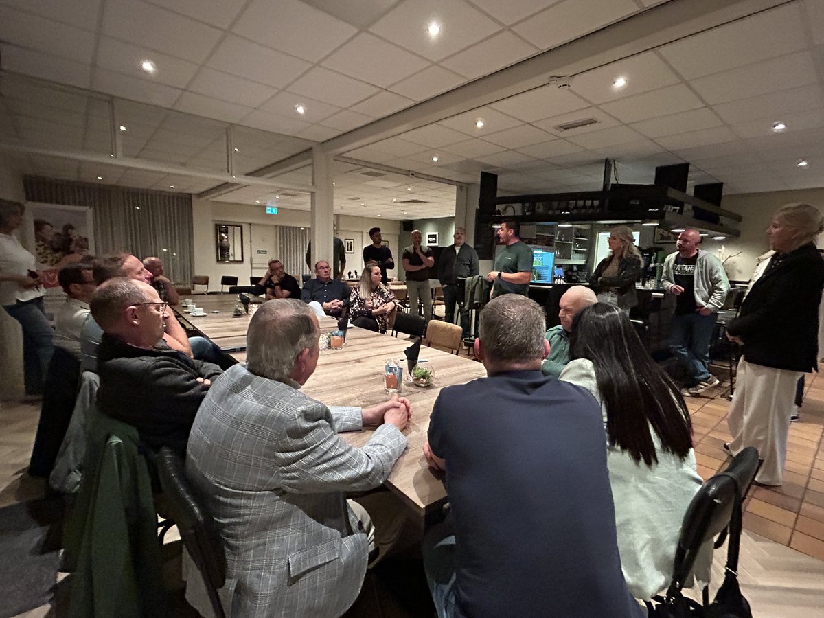 Han Weber tweet media