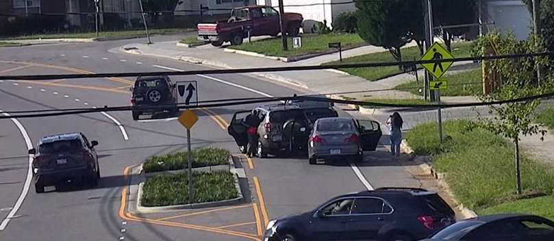 Clt_TrafficGuy's tweet image. 💥Tom Hunter Rd WB after N Tryon St
#CltTraffic #Charlotte #Clt #NC #SC