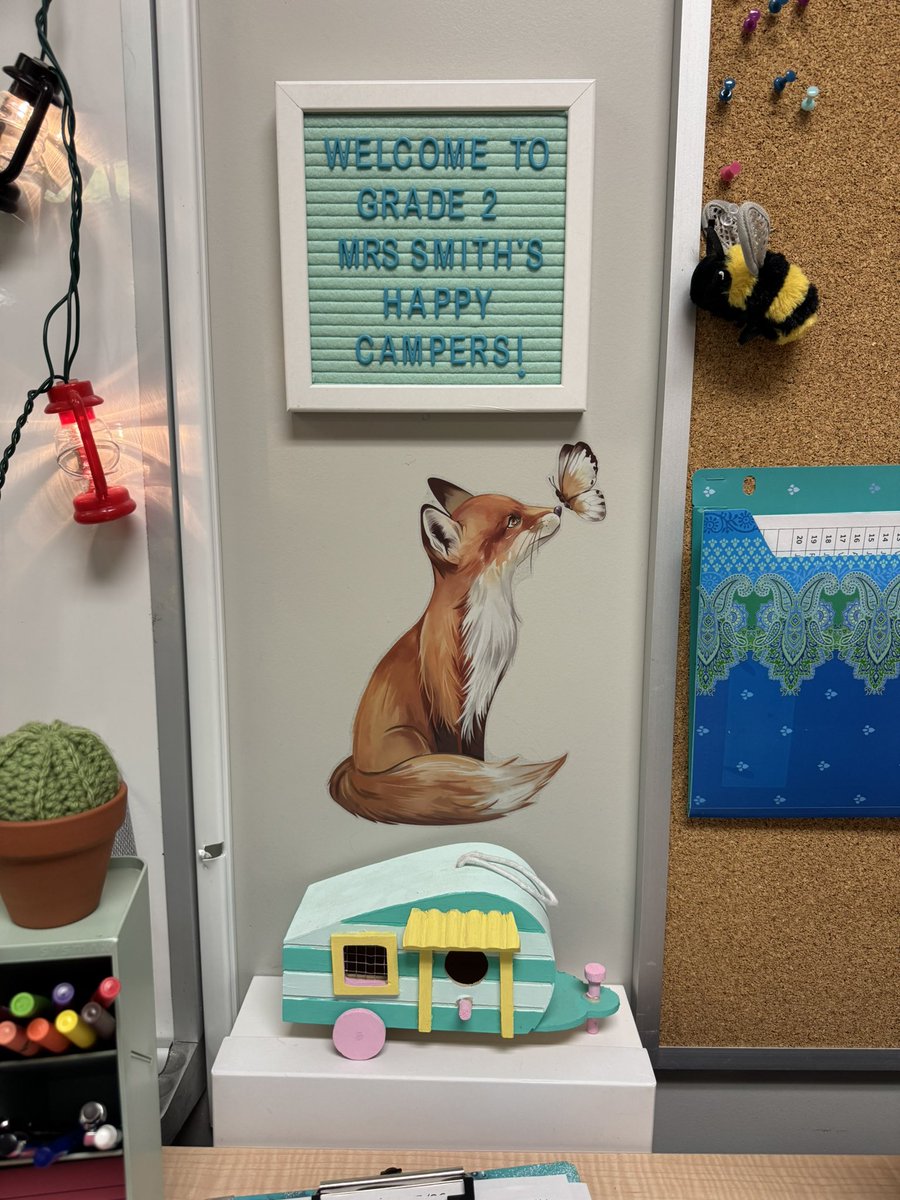 MissPanetta's tweet image. Feeling so grateful and excited to have my placement with these happy campers! @StCeciliaOCSB 🐝 I can’t wait to learn, grow, and be a part of the most wonderful school community! #TeacherCanditate #FutureEducator #BachelorofEducation