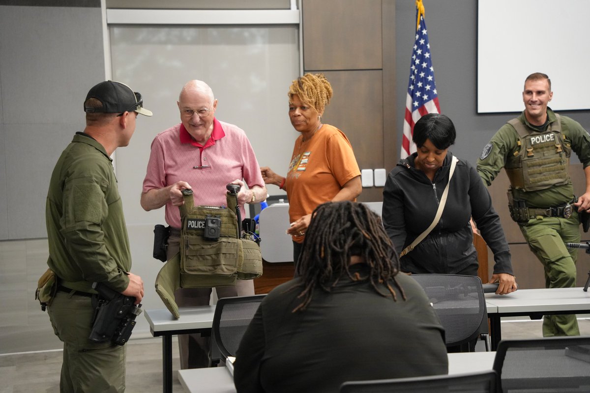 Longview Police tweet media