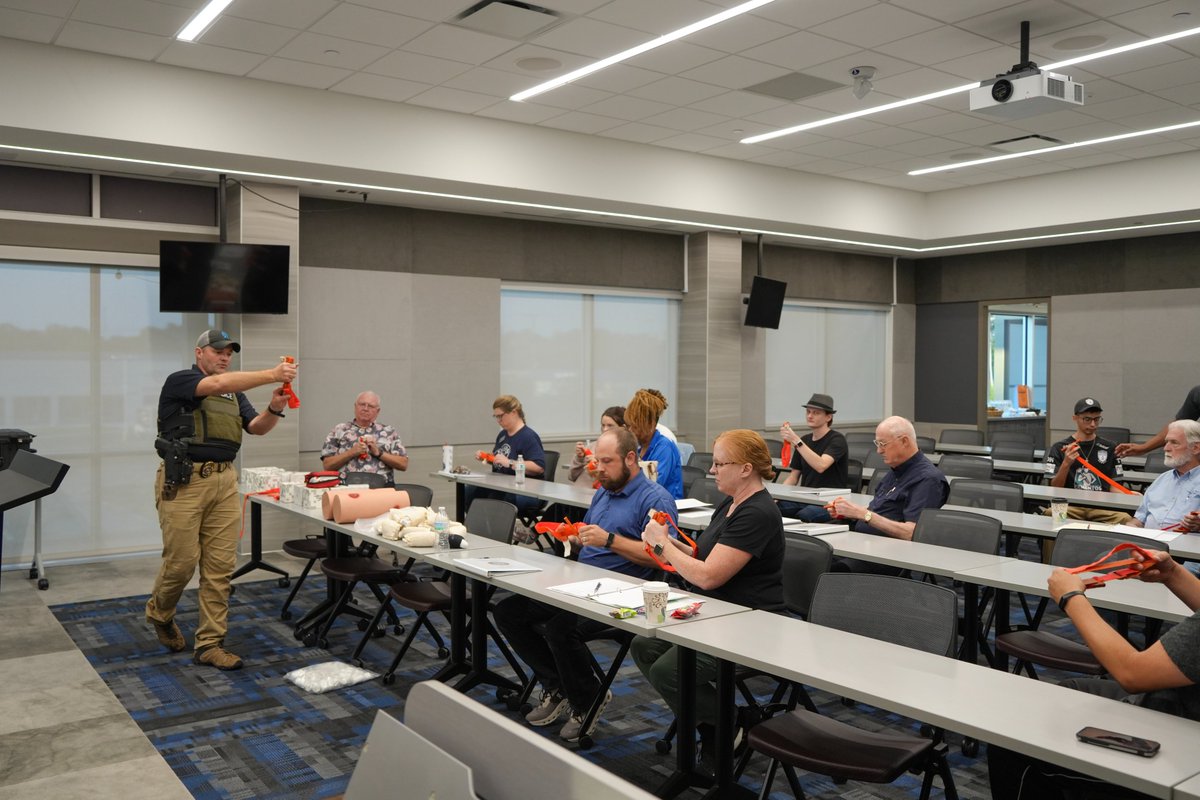 Longview Police tweet media