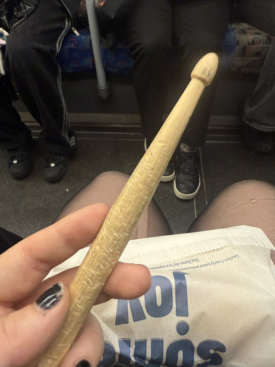 _POETARTIST's tweet image. jaehyun do you want me too  #nflyinginlondon